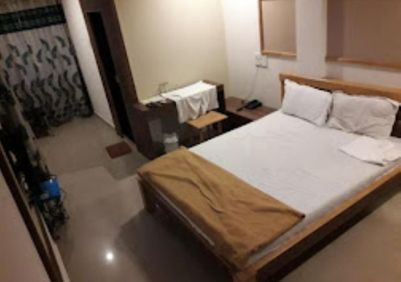 Hotel Jaltarang Kalmath Kankavali Εξωτερικό φωτογραφία