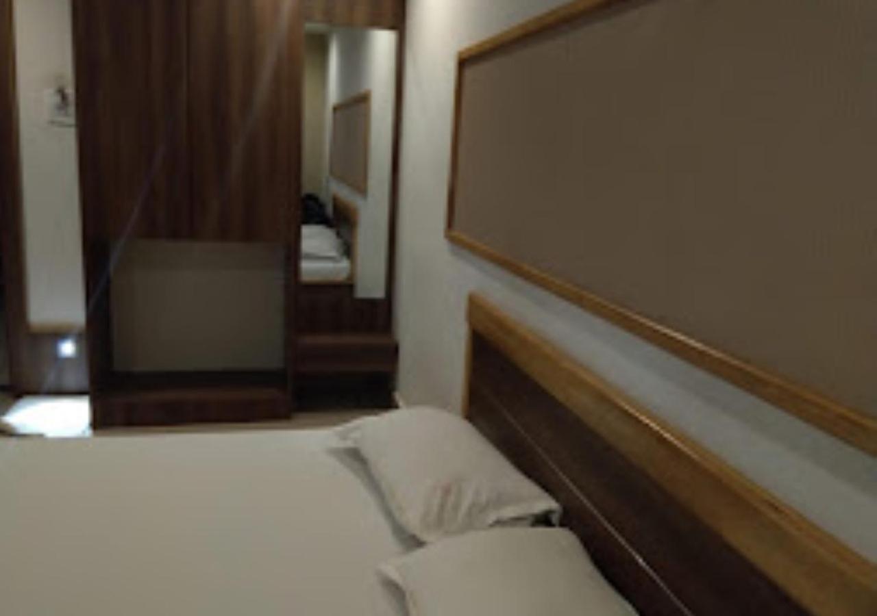 Hotel Jaltarang Kalmath Kankavali Εξωτερικό φωτογραφία