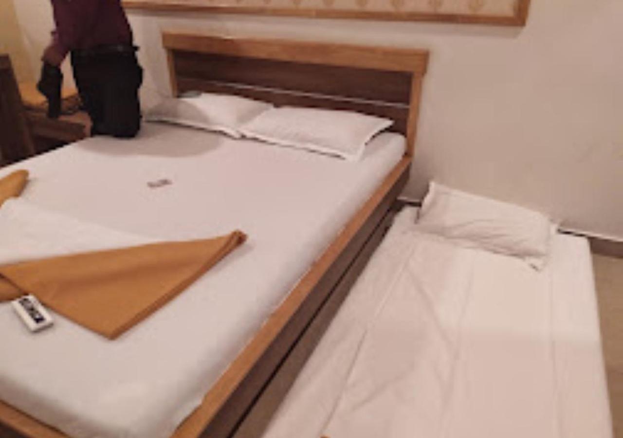 Hotel Jaltarang Kalmath Kankavali Εξωτερικό φωτογραφία